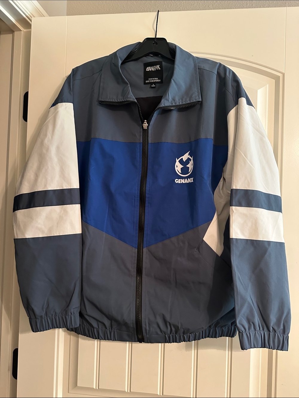 Men's Blue & Gray Color-Block Windbreaker Jacket